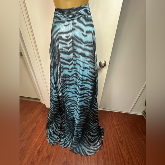 Bicici Turquoise Black Animal Print Open Front Jeweled Waist Maxi Skirt NWT M - Picture 2 of 14